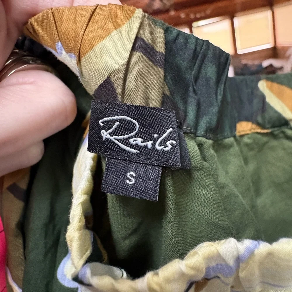 Rails EUC Selani Floral One-Shoulder
100% Cotton Midi Dress in Plumeria Size S - Picture 5 of 12